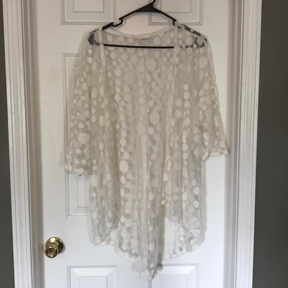 White polka dot lace Lindsay kimono LuLaRoe